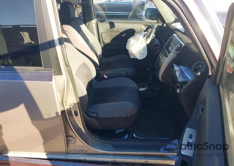 2006 Scion Xb from USA, damaged, VIN JTLKT324264125041